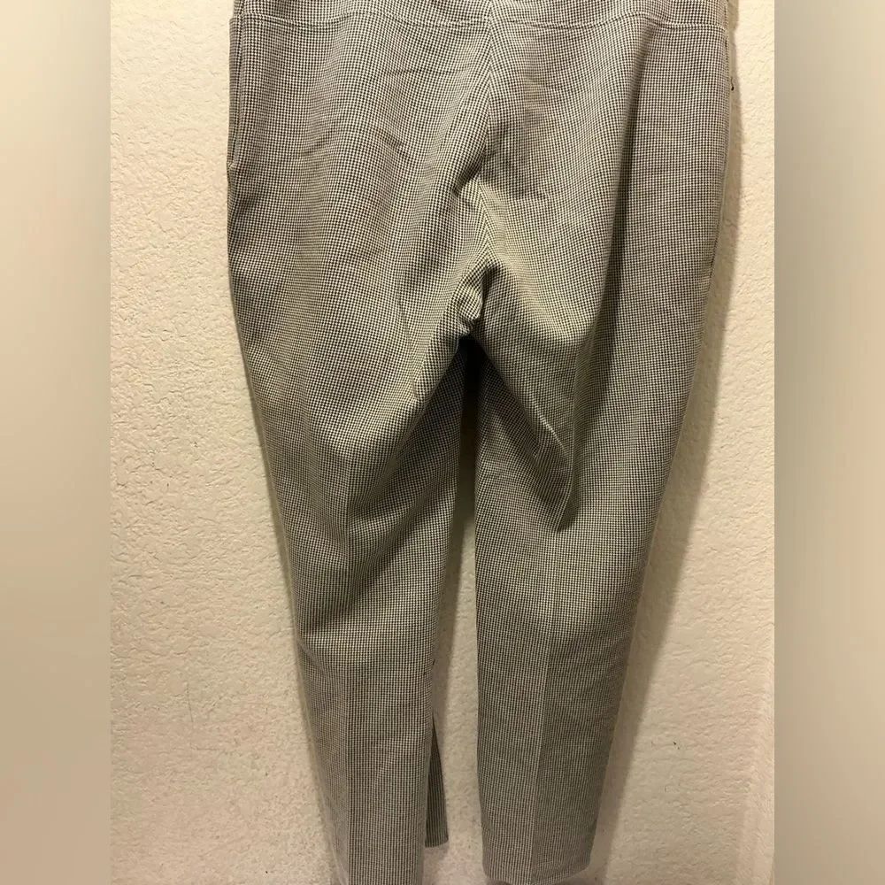 Akris Punto Black and White Houndstooth Pants. Cropped size 14 - Picture 3 of 6